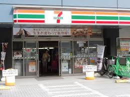 コンビニ　セブンイレブン赤坂4丁目店（コンビニ）まで186m