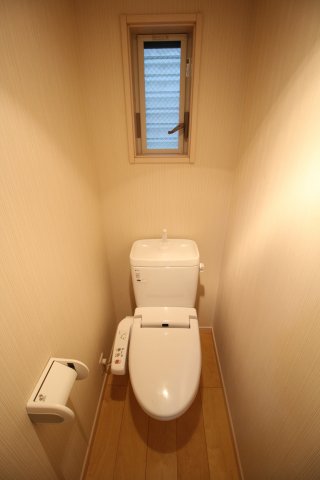 トイレ　（別タイプ参考写真）VIVRE駒込　北区中里1
