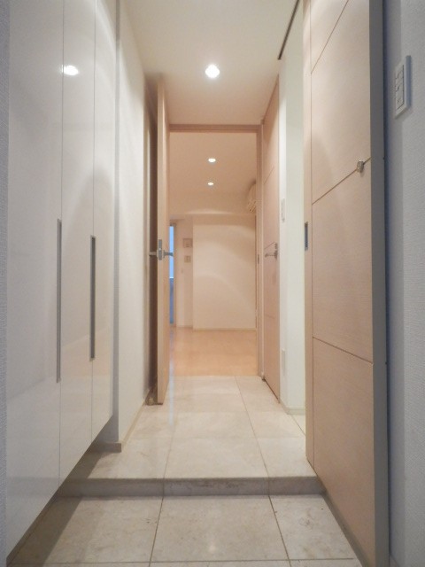 玄関　他部屋参考写真