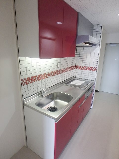 キッチン　別部屋写真の為現状優先します