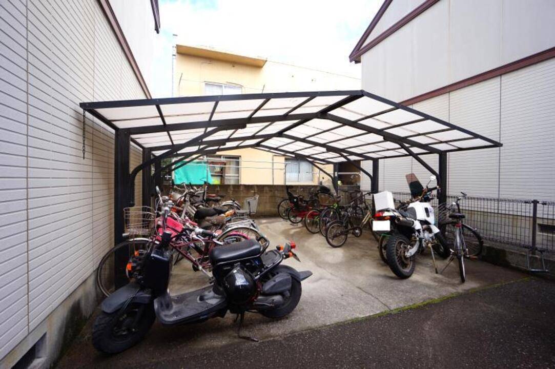 その他共有部分　駐輪場