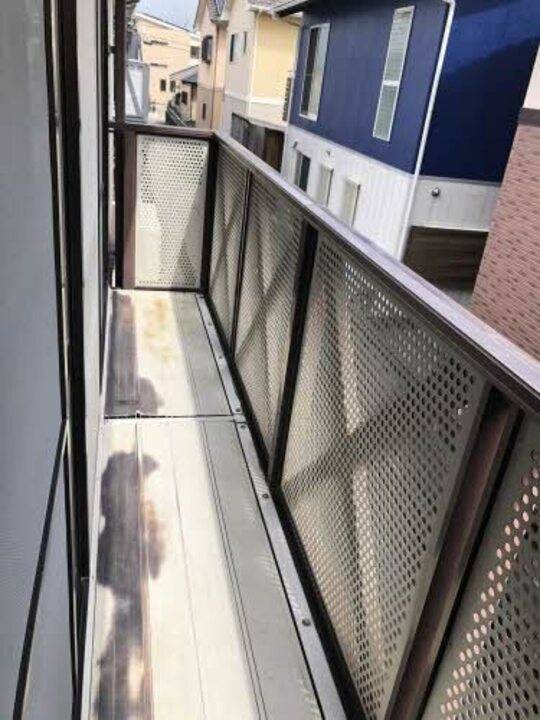 バルコニー　バルコニー