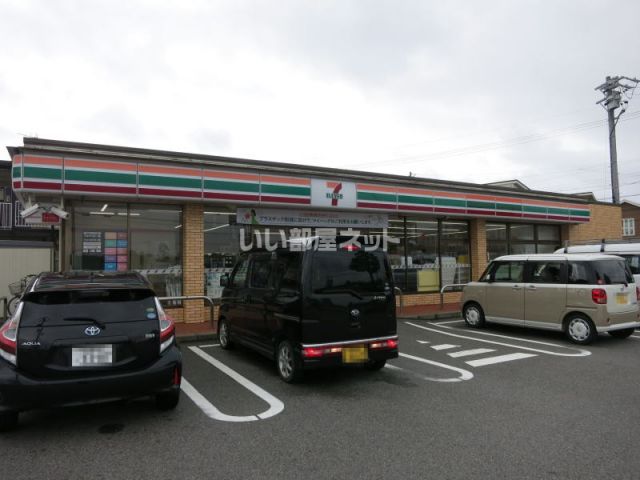 コンビニ　セブンイレブン岡崎西蔵前町店（コンビニ）まで814m
