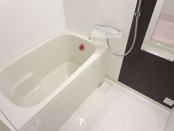 バス・シャワールーム　水廻り全て新品