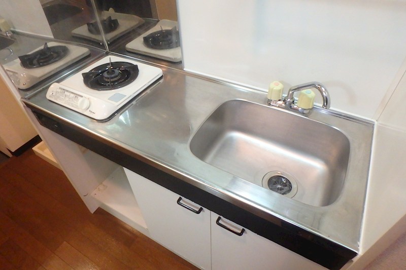 キッチン　※同仕様部屋写真