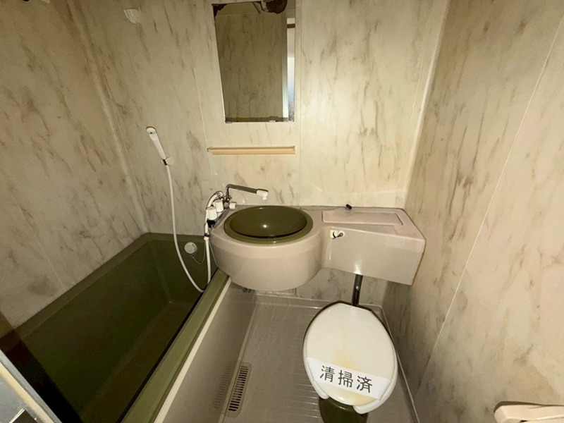バス・シャワールーム　別部屋参考写真