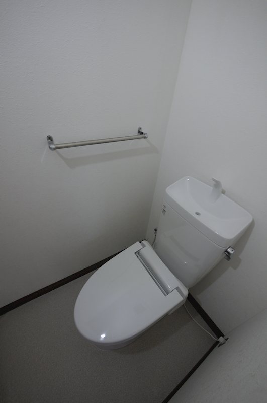 大橋アパートのトイレ写真