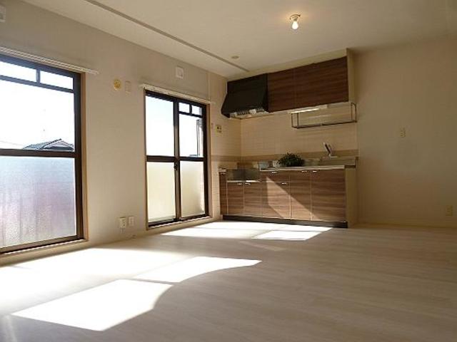 SOUTH HILLSの居間写真
