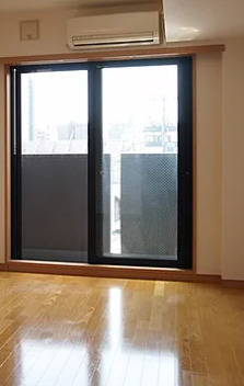 居室・リビング　別部屋の画像を使用しております。