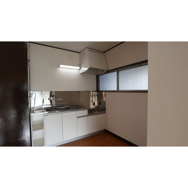 キッチン　参考　他部屋の写真