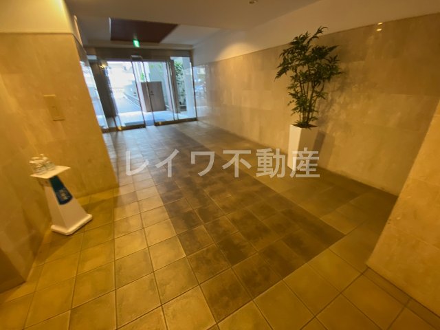 ロビー　落ち着いたロビーです