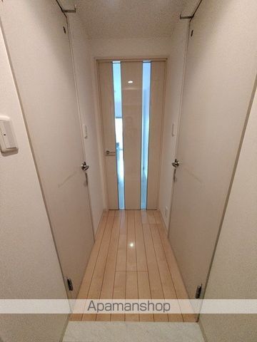 ＪＲ京浜東北線 川口駅 徒歩3分 10階建 築17年の玄関写真
