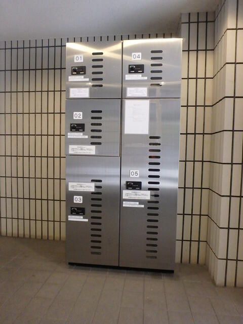 東京メトロ東西線 浦安駅 徒歩16分 5階建 築29年の外観写真