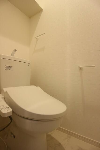 トイレ　ゆったりとした空間のトイレです