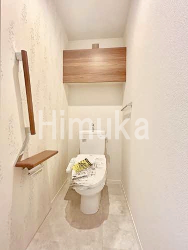 ＪＲ山陽本線 西川原駅 徒歩12分 3階建 築4年のトイレ写真