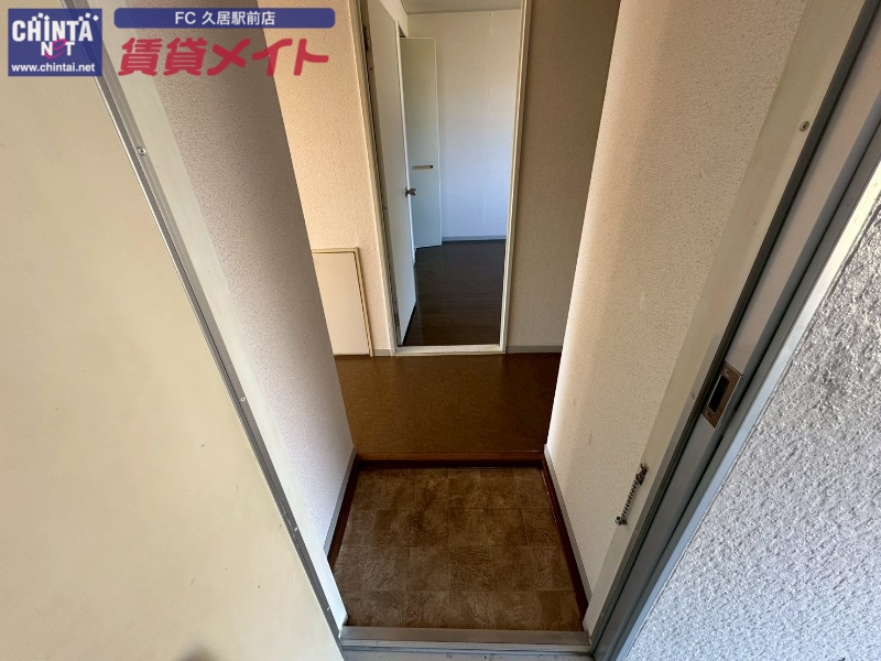 第二ビーチブリーズの玄関写真