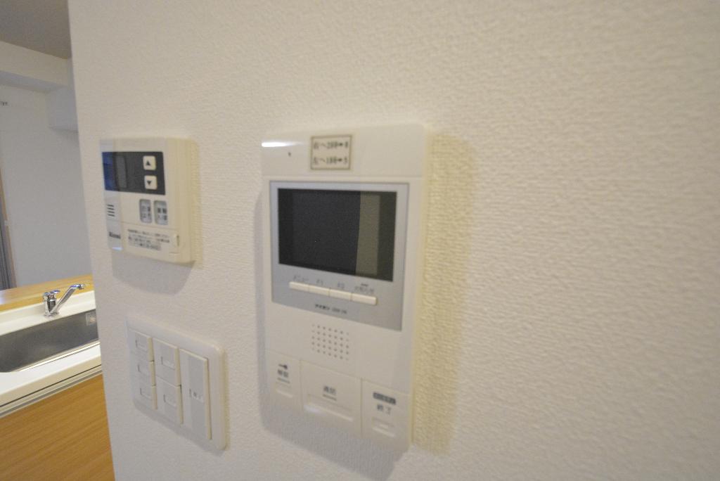 セキュリティ　カメラ付インターホン