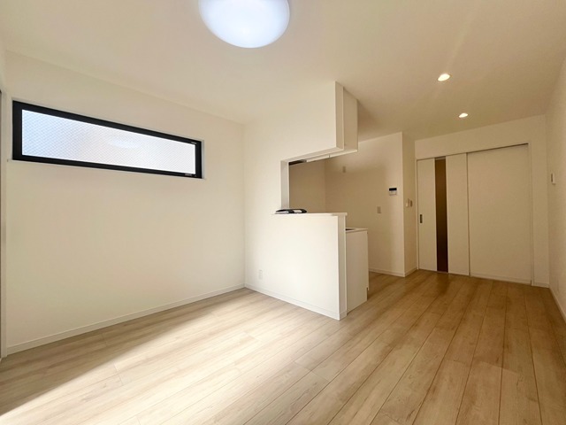 ココングランジュール吹田垂水町の居間写真