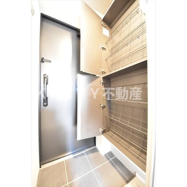 玄関　明るい玄関です