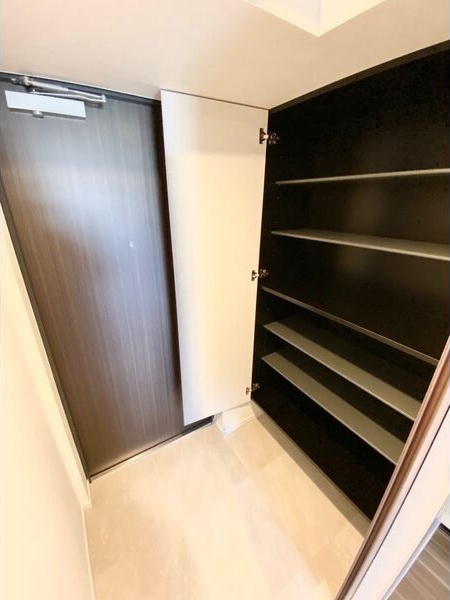 S-RESIDENCE今池駅前の玄関写真