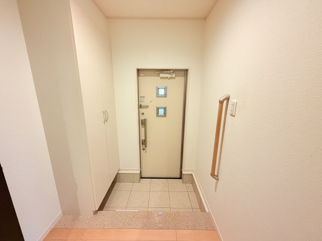 ディアコート向丘の玄関写真