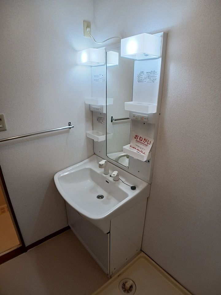 ファーストの内装写真