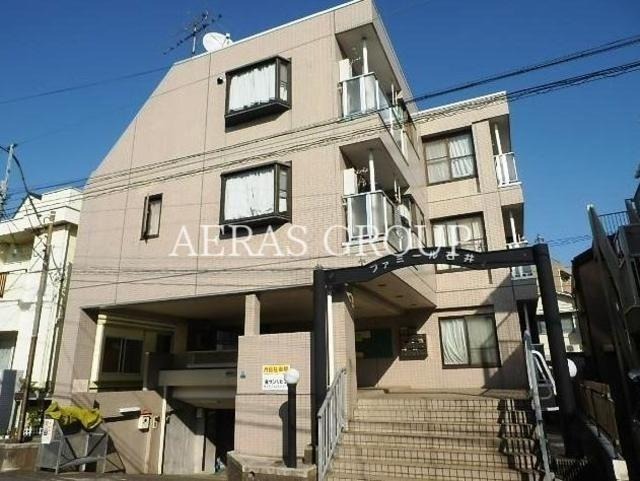 ファミール石井の外観写真