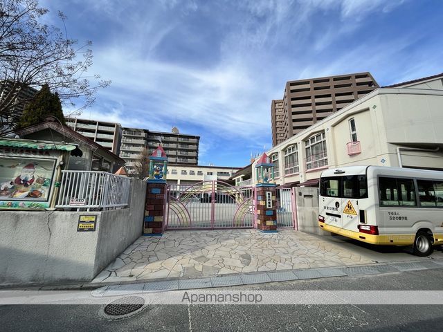 幼稚園・保育園　香里幼稚園（幼稚園・保育園）まで961m