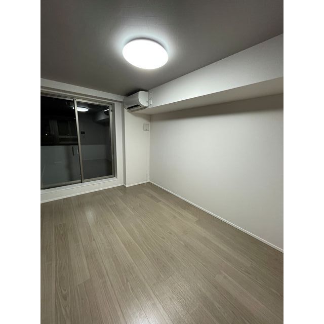 ロアール千鳥町駅前の居間写真