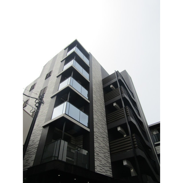 ロアール千鳥町駅前
