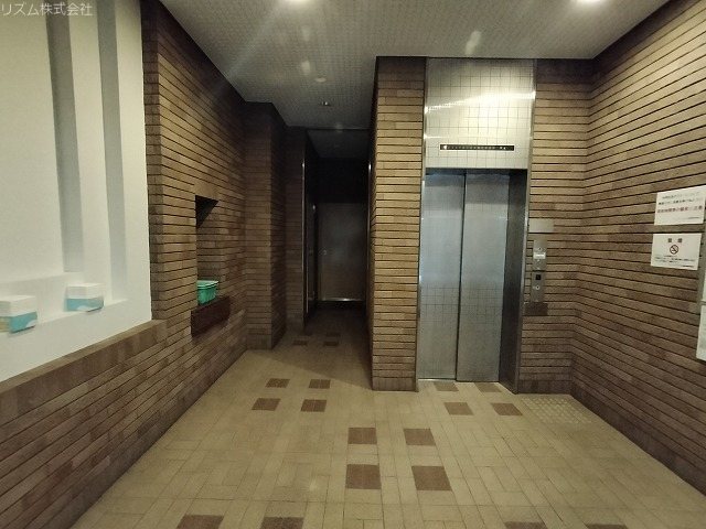 マンションアクロス西巣鴨の外観写真