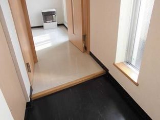 玄関　同タイプ内観です