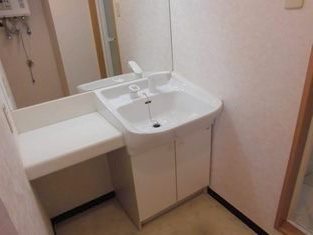洗面設備　同タイプ内観です