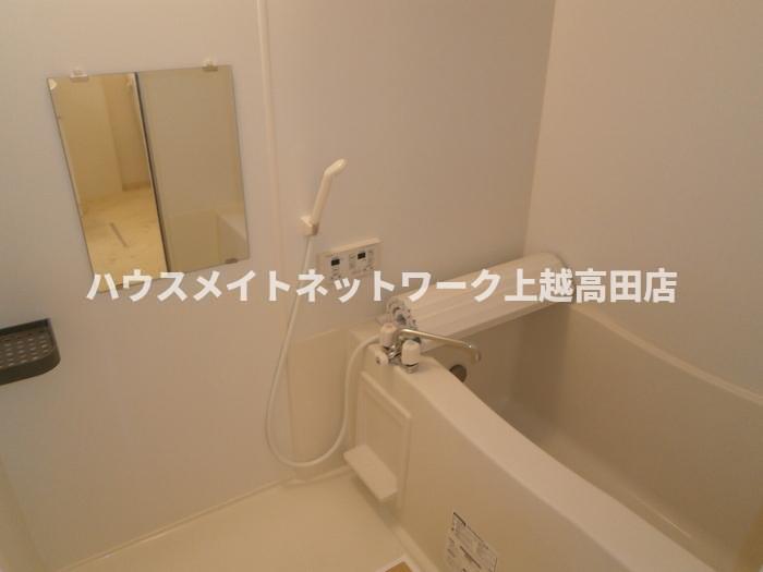 バス・シャワールーム　浴室（追焚機能付）