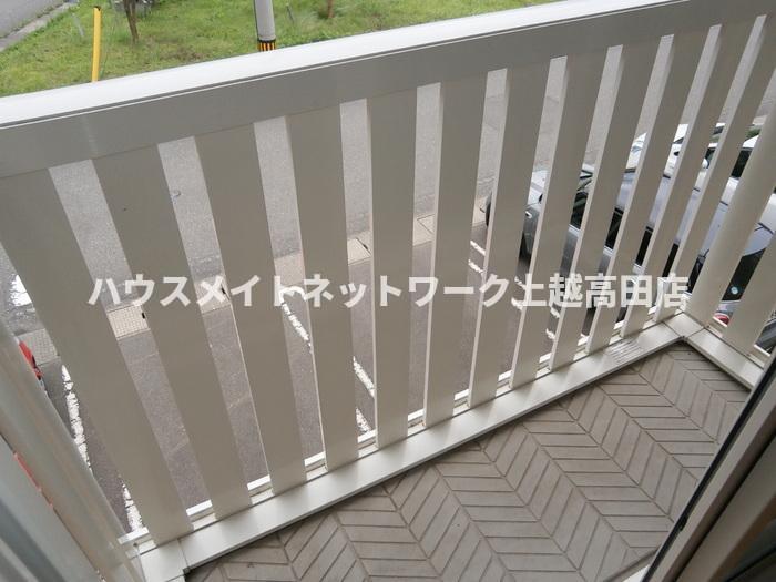 バルコニー　バルコニー