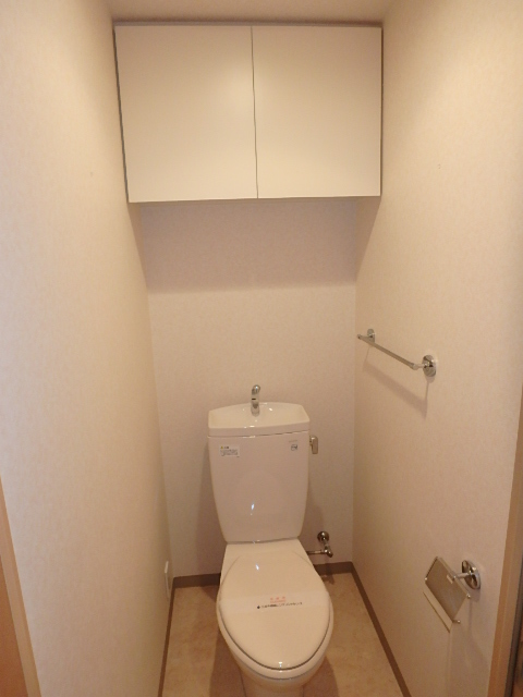 東京メトロ東西線 妙典駅 徒歩5分 8階建 築25年のトイレ写真