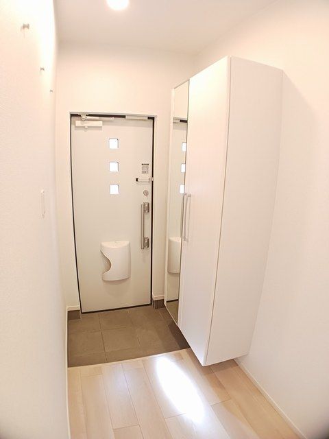 ボヌール竹ヶ下 IIの玄関写真