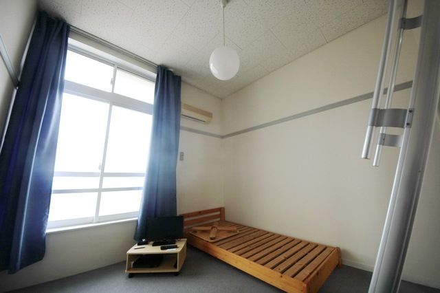 レオパレス南町田の居間写真