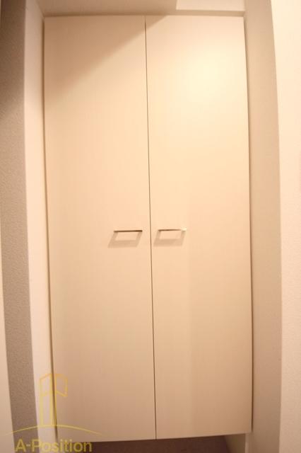 収納　エスリード新福島