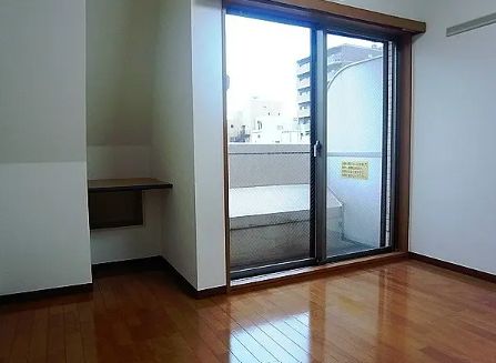 居室・リビング　参考写真：別部屋タイプ