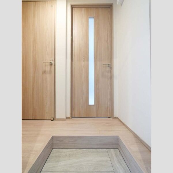 仙台市地下鉄南北線 河原町駅 徒歩10分 3階建 築1年の玄関写真