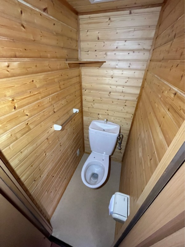トイレ　※他部屋参考写真