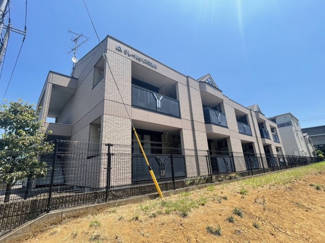 クレールヒルズ弐番館