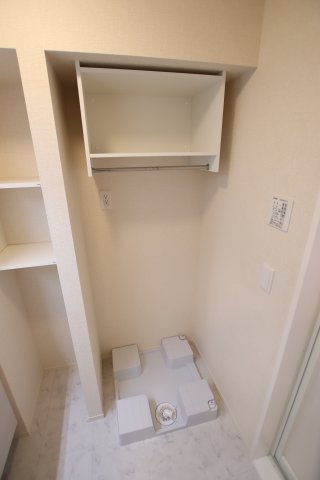 その他設備　室内洗濯機置場