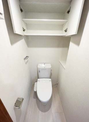 ＪＲ総武線 両国駅 徒歩10分 7階建 築4年のトイレ写真