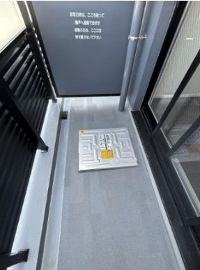 バルコニー　外からの目が気にならないバルコニーで洗濯物が干せます
