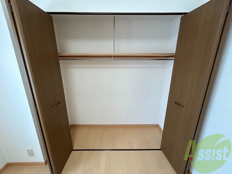 収納　クローゼットがありました。お洋服や荷物はここへ
