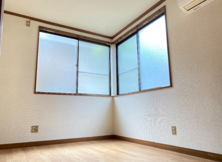メゾン祥風の居間写真
