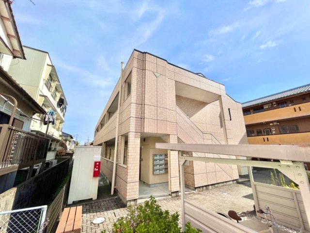 その他共有部分　外観写真（昼）