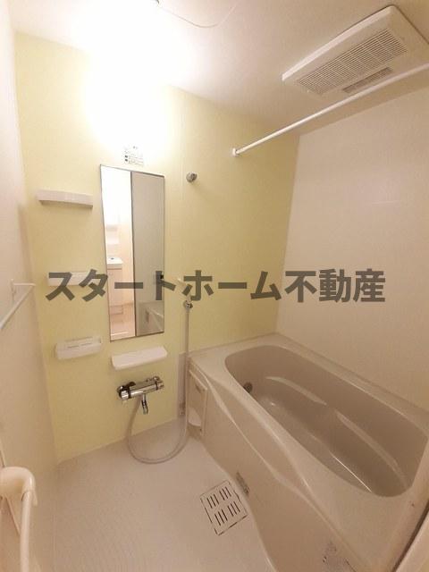 バス・シャワールーム　お風呂です